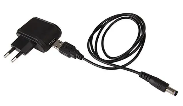 I lager BATTERILADDARE UNIVERS/USB KAB