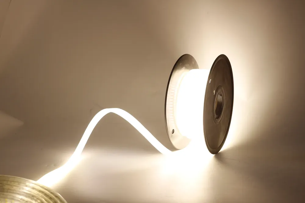 LEDSLINGA HALO DUBBEL 25M Kampanjpris